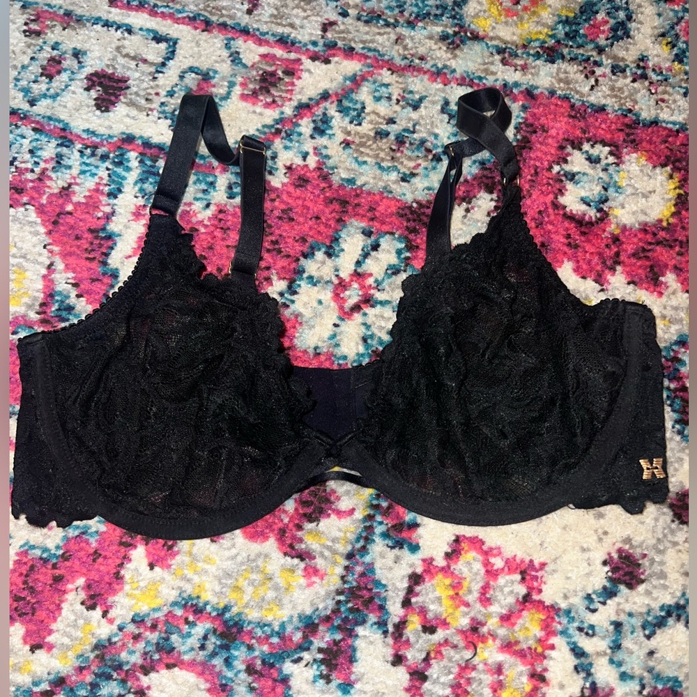 Savage X Fenty size 38DDD‎ lace bra